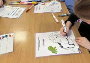 Kiedy na Ziemi mieszkały dinozaury?