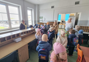 Na poczcie w Skierniewicach