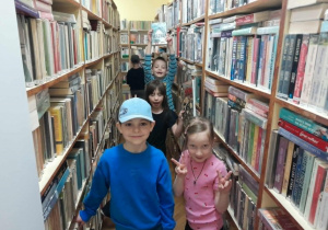 W bibliotece i w szkole