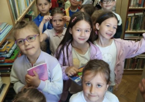 W bibliotece i w szkole