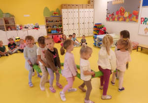 Jedziemy na przedszkolnym wężu