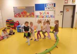 Jedziemy na przedszkolnym wężu