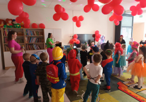 Bal karnawałowy