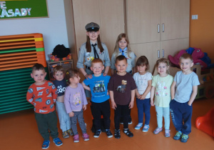 Marcelina i Karolina w odwiedzinach u przedszkolaków