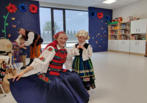 Stroje łowickie